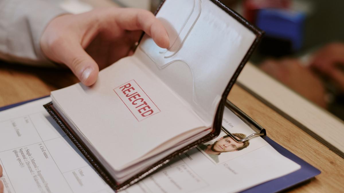 tarile ue limiteaza accesul rusilor germania inaspreste criteriile pentru vize nationale si schengen spania opreste eliberarea lor