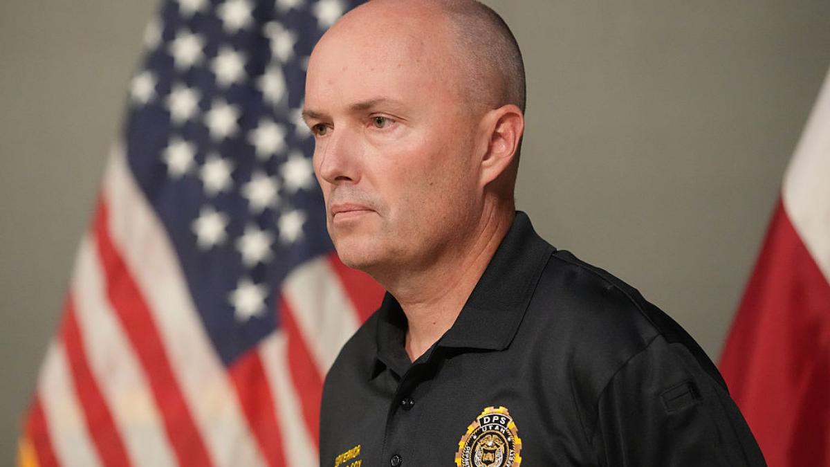 tyler robinson nu coopereaza cu autoritatile si nu recunoaste ca l a ucis pe charlie kirk spune guvernatorul din utah