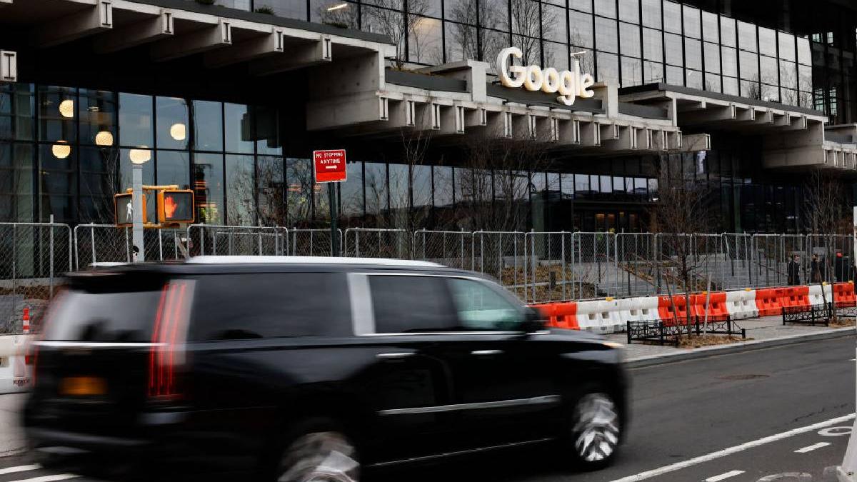 alphabet atinge pentru prima data pragul de 3 000 de miliarde de dolari la bursa