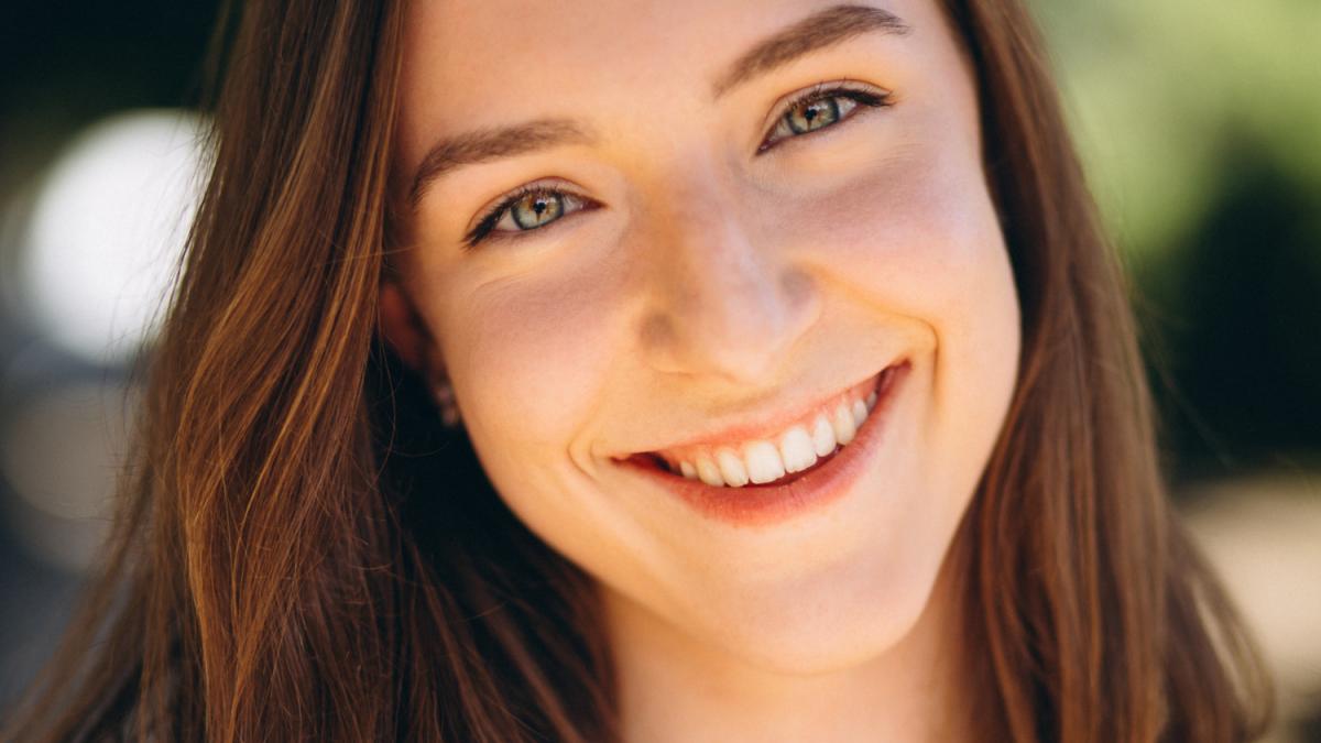 cum sa iti mentii sanatatea orala dupa 30 de ani solutii moderne pentru un zambet frumos