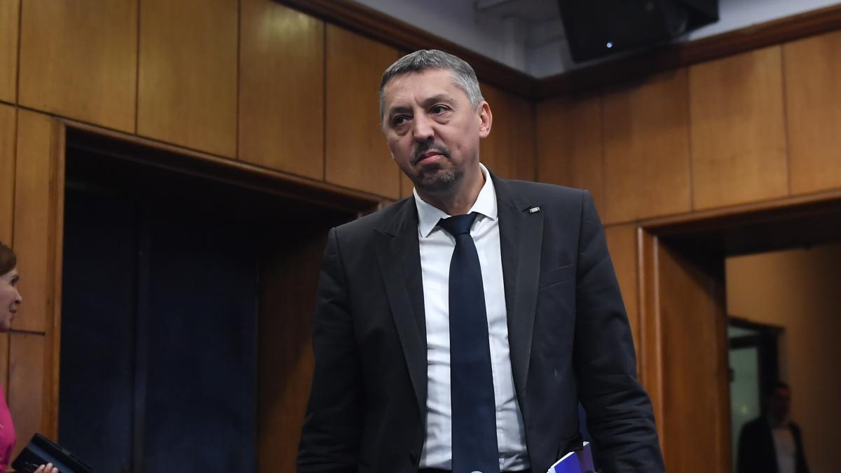motiunea simpla impotriva lui daniel david va fi votata luni in senat ministrul a anuntat ca demisioneaza daca trece