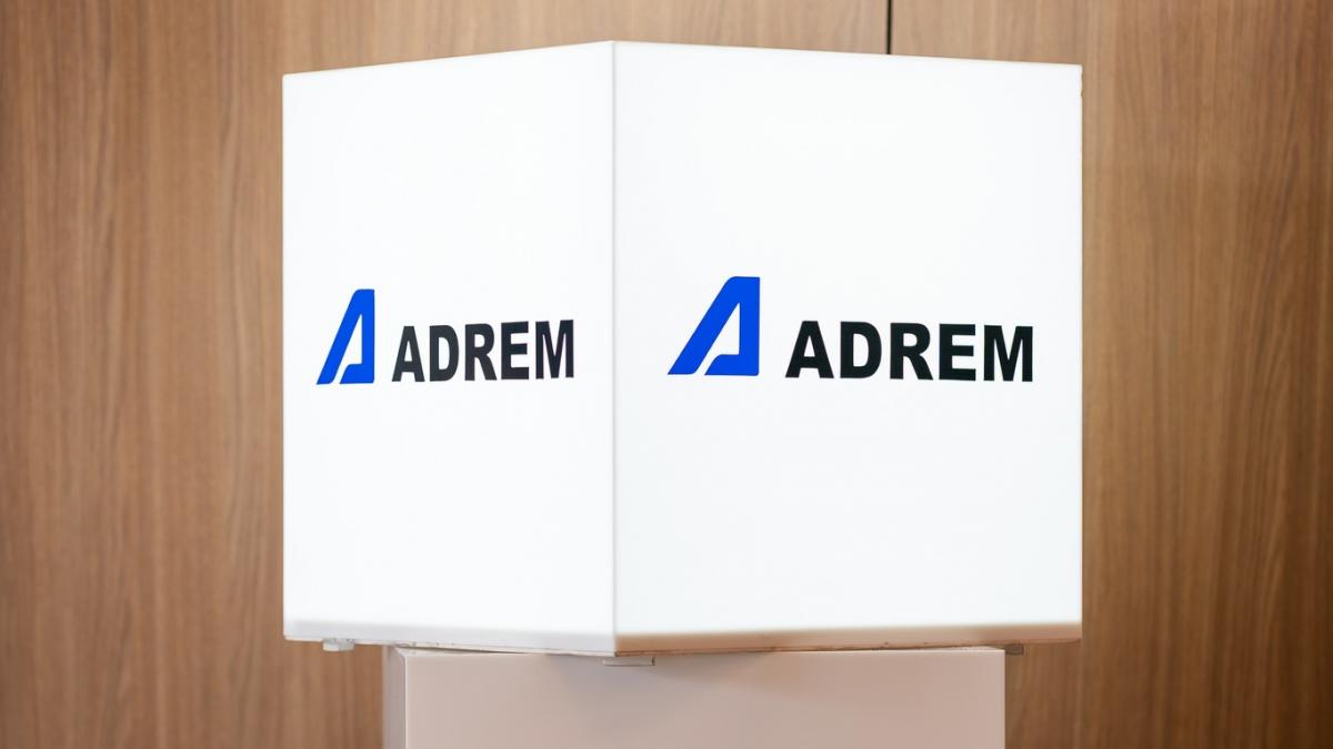 adrem de 30 de ani pe piata energetica din romania povestea celor doi frati care distribuiau bere pentru a si sustine afacerea