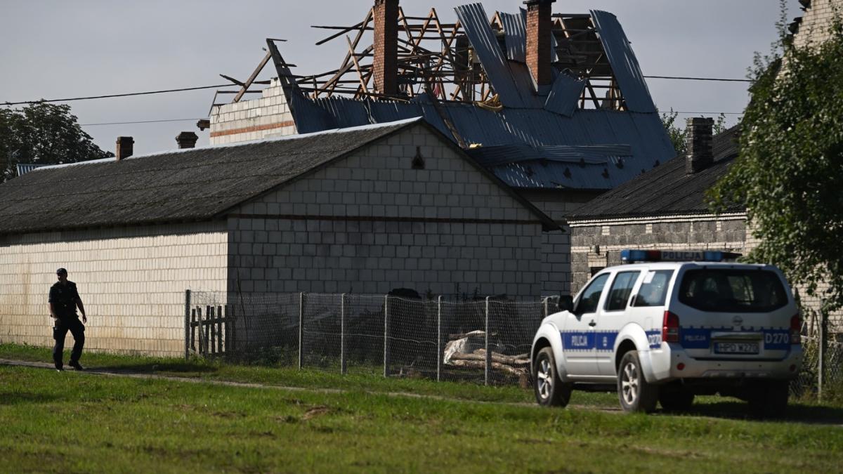 obiectul cazut pe o casa din polonia in timpul incursiunii dronelor rusesti e de fapt o racheta de la un f 16 polonez