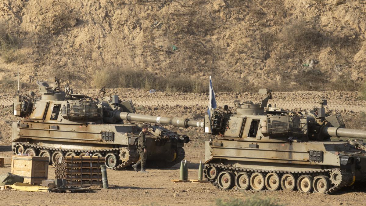 artefacte salvate in ultima clipa din gaza vestigii crestine vechi de mii de ani puse la adapost inaintea atacului idf