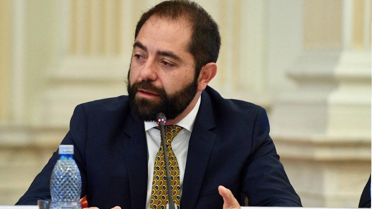 burnete deranjat de un repros care i a fost facut sa regandim administratia pentru epoca cloud nu sa cautam retete de pastrama