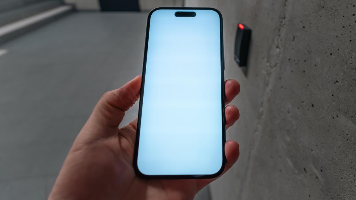 ce inseamna nfc tag cum functioneaza si cum il poti folosi in viata de zi cu zi