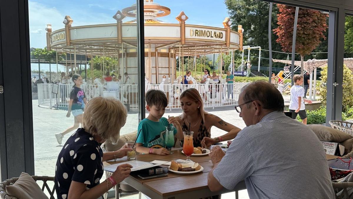 unde iesim cu copiii restaurante cu loc de joaca in timisoara ca sa fie bine pentru toata familia