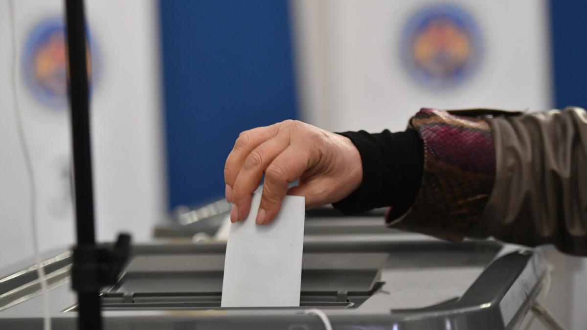 alegerile parlamentare din republica moldova se fac zeci de perchezitii intr un dosar de coruptie electorala si finantari ilegale