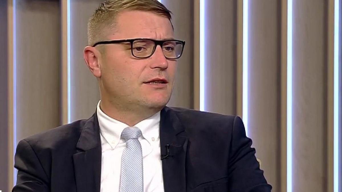 de ce creste aur in sondaje sociolog frustrarea populatiei a crescut cand partidele au inceput sa lupte pe taierea cheltuielilor