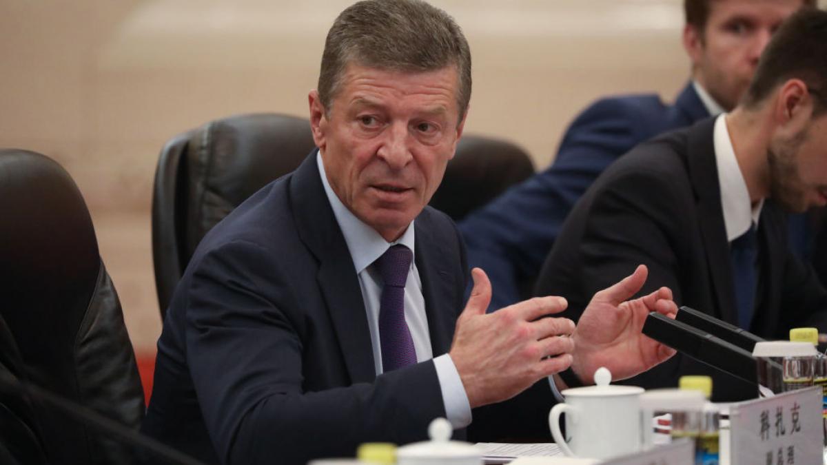 disidentul de la kremlin putin si a concediat unul dintre cei mai apropiati consilieri care a insistat pentru negocieri cu ucraina