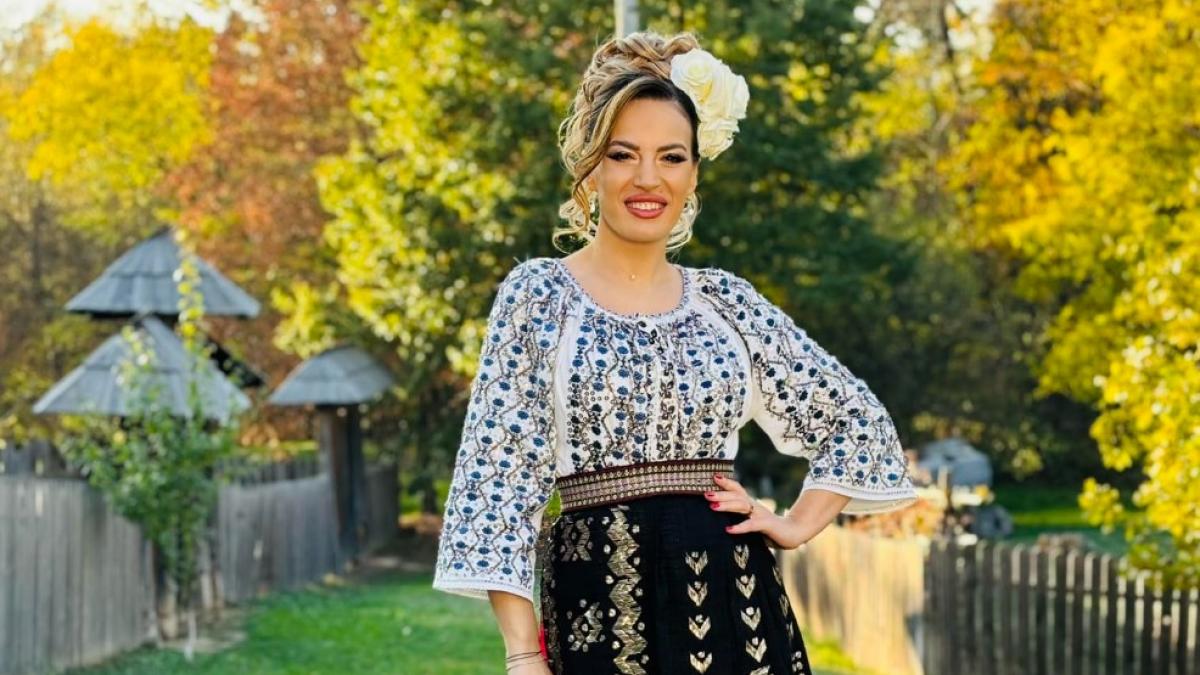 o cantareata de muzica populara a fost prinsa la furat intr un supermarket am luat niste parfumuri pentru baiatul meu