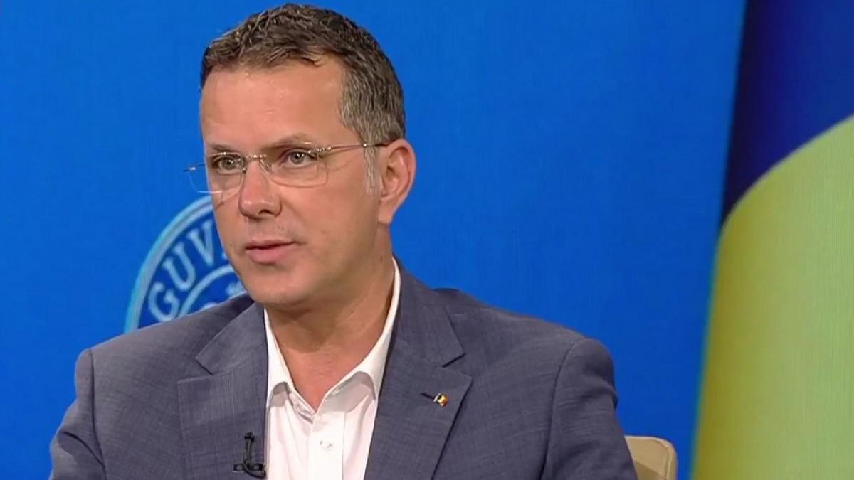 ionut mosteanu dupa ce drone rusesti au patruns in spatiul nostru aerian o parte din romani privesc razboiul de pe balcon