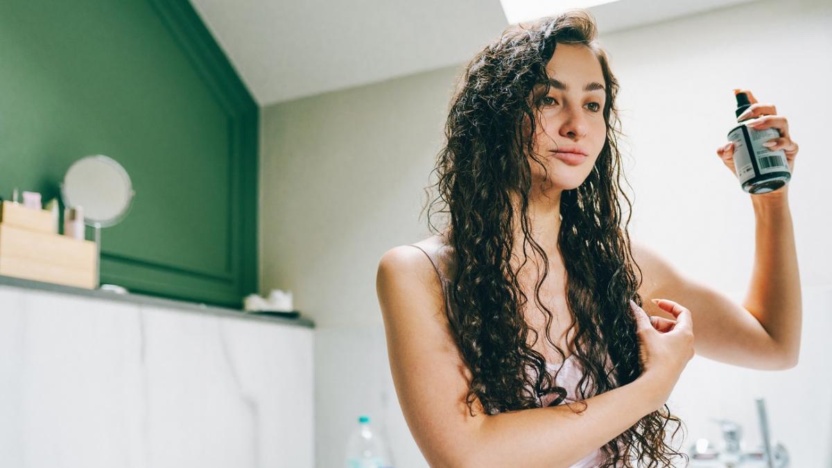 cate fire de par este normal sa cada in fiecare zi care sunt cauzele si ce solutii ofera specialistii