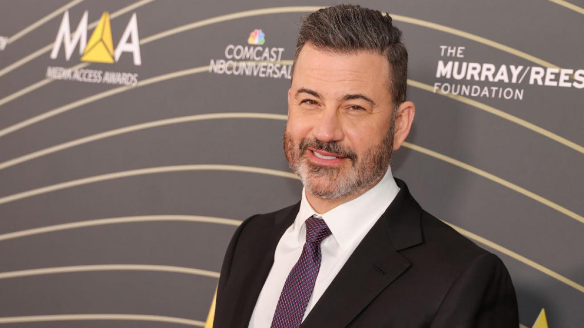 disney cedeaza in scandalul jimmy kimmel emisiunea celebrului prezentator revine pe post la mai putin de o saptamana de la suspendare