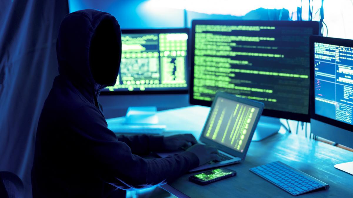 o femeie din reteaua lui calin georgescu a fost arestata in moldova portofel digital cu 107 milioane de dolari gasit la perchezitii