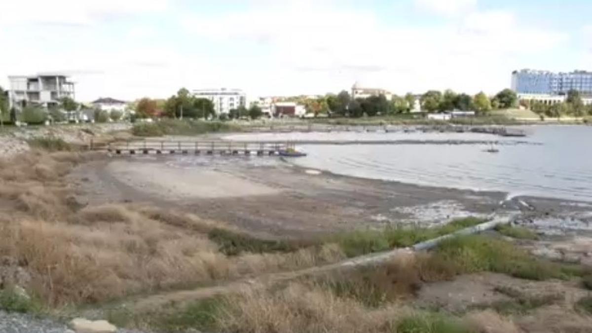 lacul techirghiol a secat pe portiuni mari ce se va intampla cu namolul sapropelic