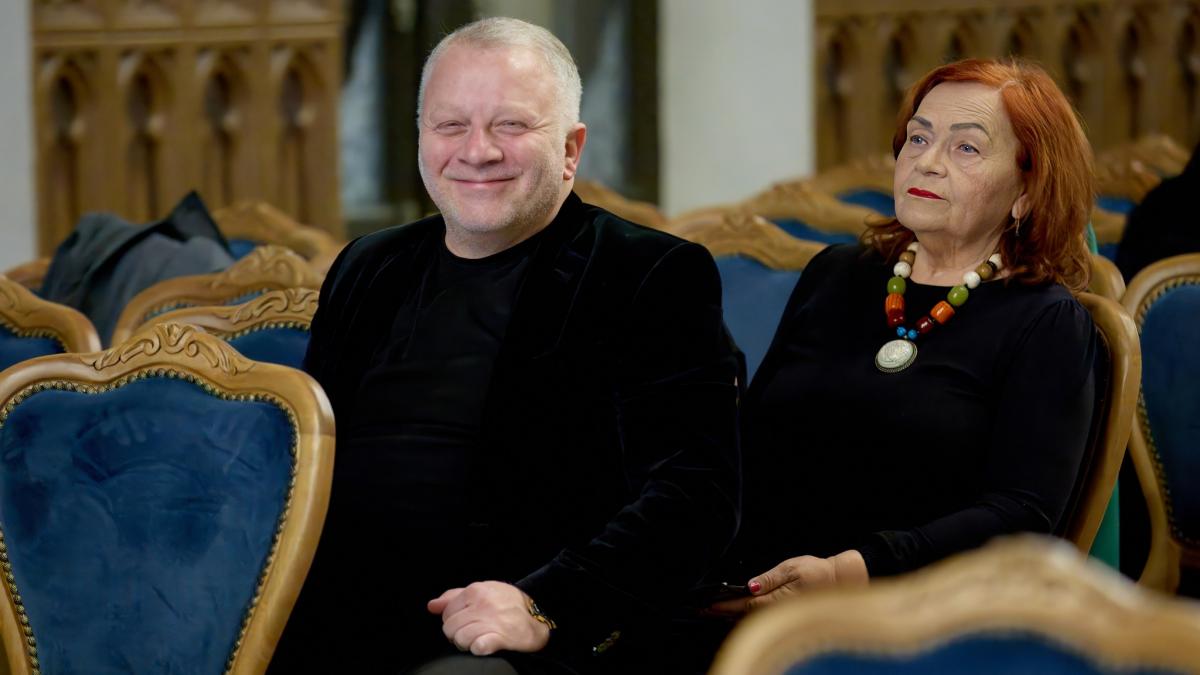 pusl aduce in echipa un nume de prestigiu medicul lucian burlea fiul profesorului marin burlea