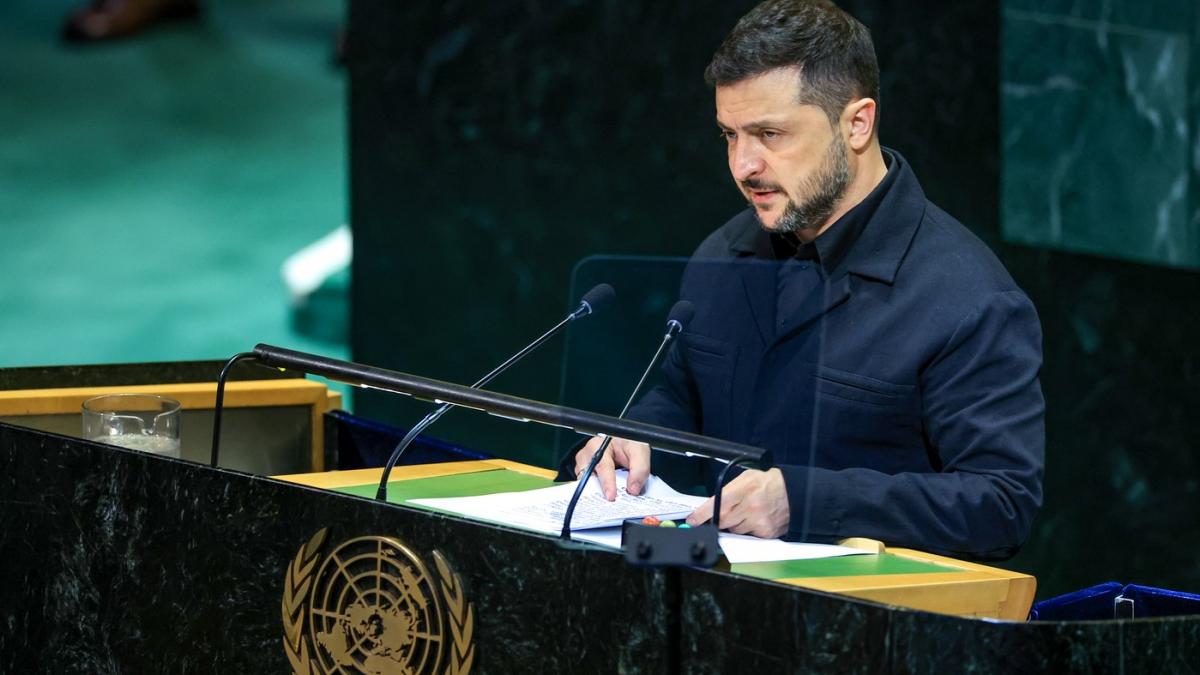 zelenski cere liderilor lumii sa l opreasca pe putin acum razboiul va deveni mai mare si mai profund ucraina e doar prima victima