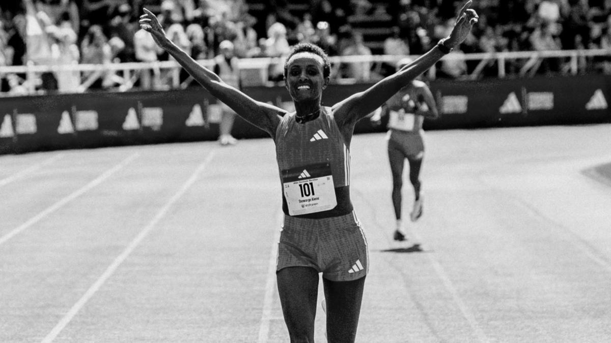 atleta de 30 ani care a castigat maratonul de la stockholm 2025 a murit dupa ce i s a facut rau la antrenament ce simptome a acuzat