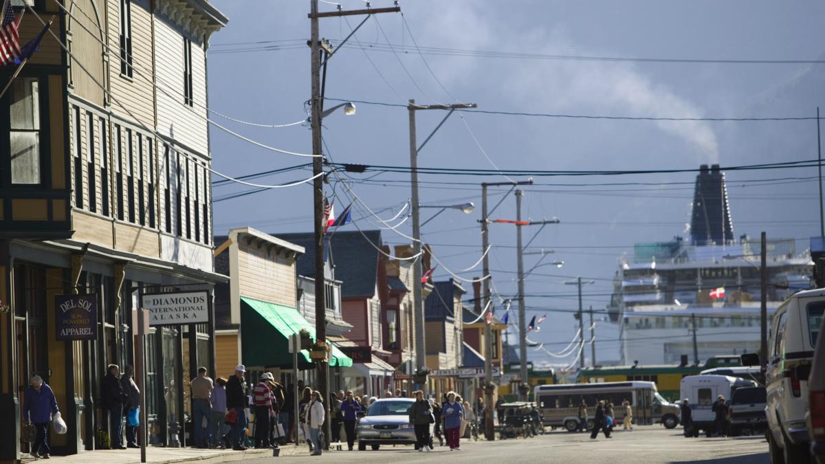 un stat din sua le ofera locuitorilor cecuri de 1000 de dolari oamenii sunt insa nemultumiti