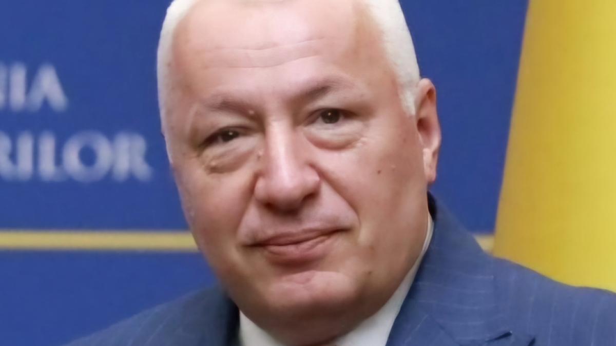 iulian fota dupa alegerile din moldova pro rusii se vor retrage un timp pas sa fie atent batalia n a fost cu dodon ci cu moscova