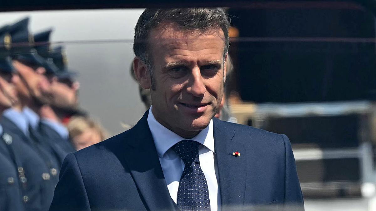 mesaj in limba romana de la emmanuel macron pentru moldoveni liderii ue fericiti dupa rezultatul alegerilor de la chisinau