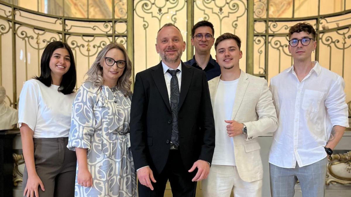 de la tatami la doctorat ionut andrei patenteu sportivul care a construit o clinica si o viziune despre recuperare medicala