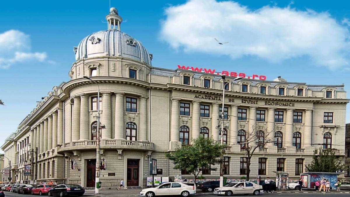 investitiile care schimba sistemul de invatamant cladirea mihai eminescu din cadrul ase a fost reabilitata si modernizata