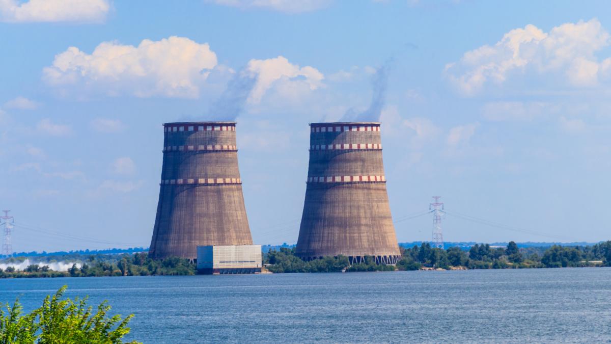 centrala nucleara zaporojie aproape de o situatie critica zelenski nu are curent de 7 zile e o amenintare pentru intreaga lume