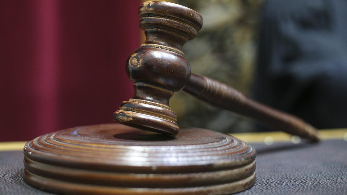 o judecatoare a condamnat la 30 de ani un barbat care a vrut sa si ucida sotia acum e anchetata disciplinar de inspectia judiciara