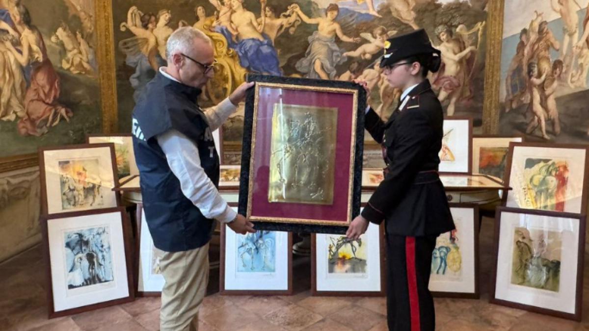 21 de lucrari atribuite lui salvador dali confiscate dintr o expozitie din italia sub suspiciunea ca ar fi false