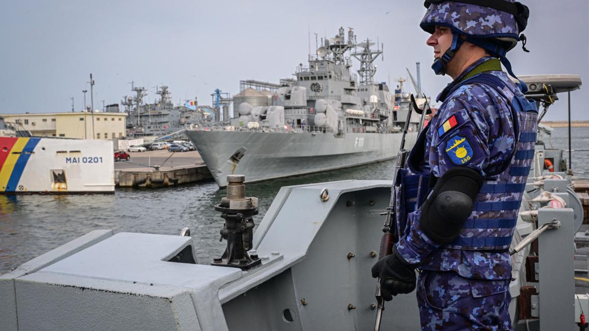 guvernul a aprobat stagiul militar voluntar in romania ce obligatii au angajatorii recrutilor care vor face armata timp de 4 luni