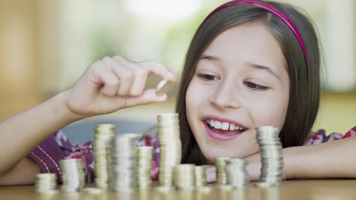 monede si bancnote autentice din toata lumea intr o colectie unica romania a fost printre primele tari cu bancnote din plastic