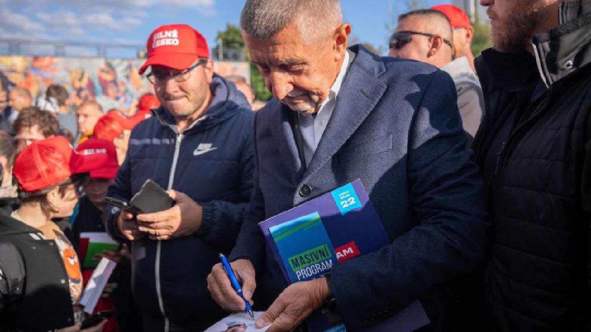 alegeri parlamentare in cehia miliardarul populist care imparte gogosi ar putea deveni din nou premier