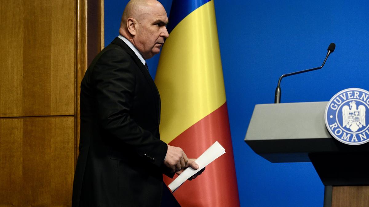 cumulul pensie salariu ar putea fi interzis de luna aceasta bolojan suntem pe cale sa gasim formula constitutionala