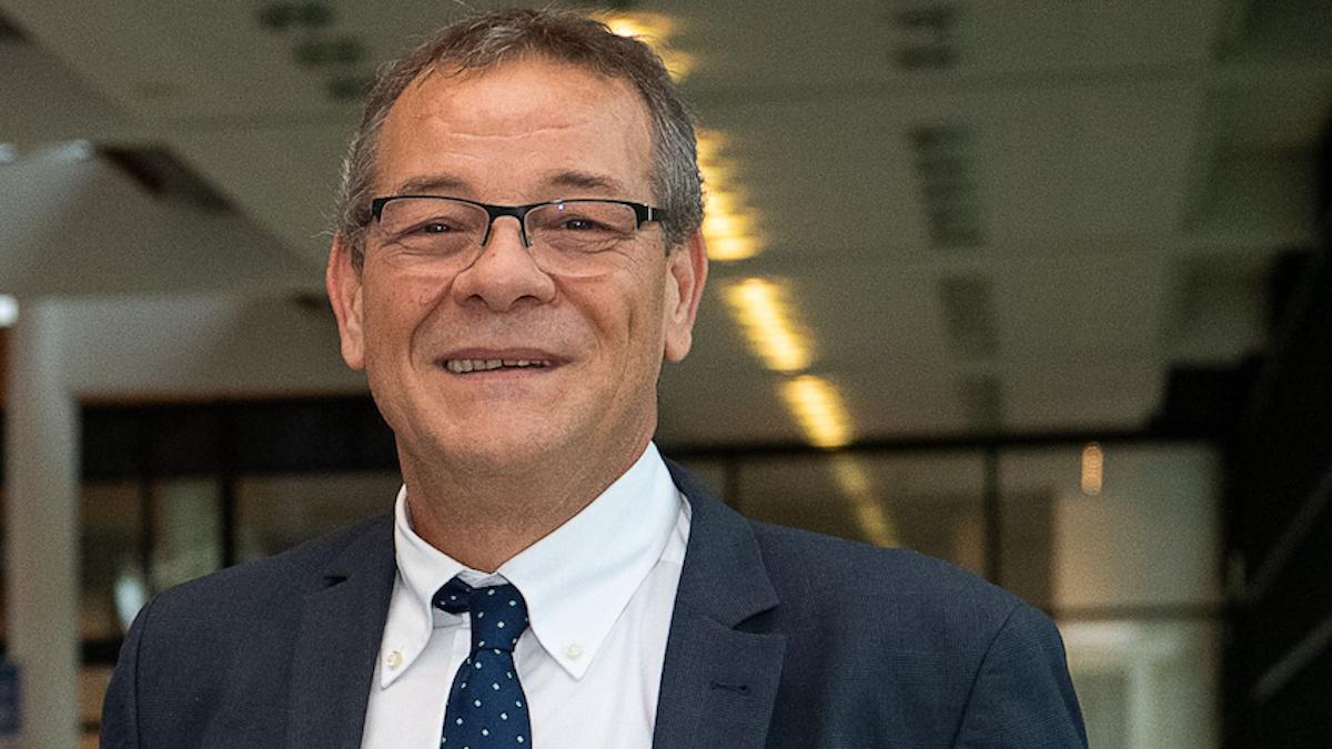 unul dintre cei mai mari experti din lume in stocarea energiei paraseste germania pentru china