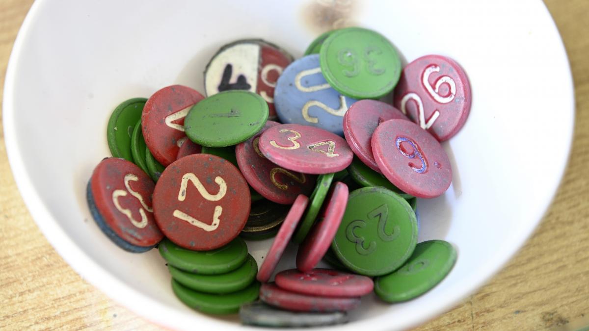 reportul la loto 6 49 este de peste 7 milioane euro iar la joker de peste 6 milioane