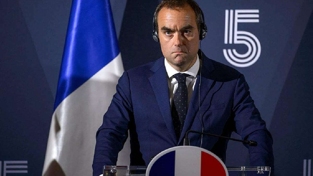 premierul frantei sebastien lecornu si a dat demisia la doar cateva ore dupa prezentarea noului guvern