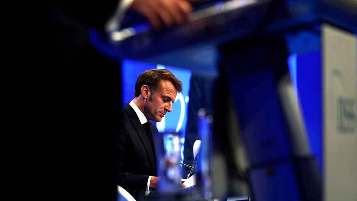 de ce prabusirea lui macron slabeste europa la bruxelles i se scrie deja necrologul politic un lider cu influenta stirbita