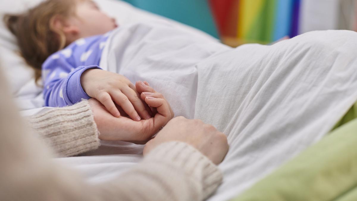 Un nou caz de malpraxis. Colegiul Medicilor din România a declanșat, la sesizarea FACIAS, o anchetă după moartea unei fetiței de 7 ani