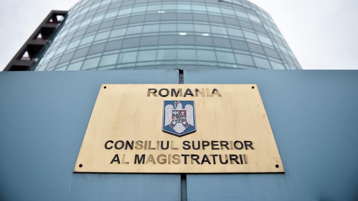 CSM critică din nou reforma pensiilor magistraților. Guvernul Bolojan este acuzat că "sfidează autoritatea judecătorească"