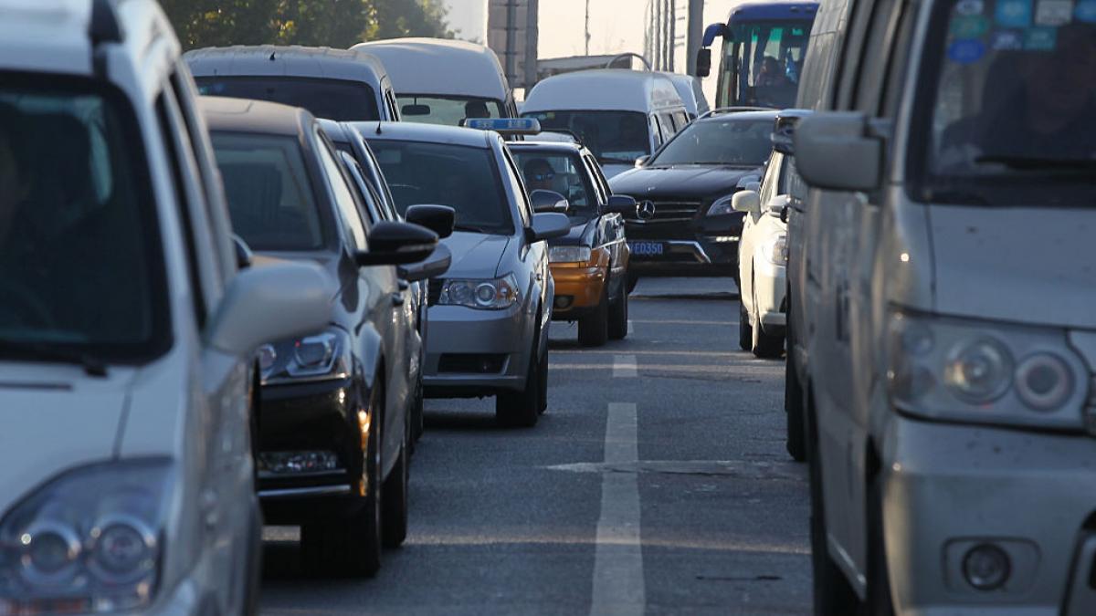 cum vrea bujduveanu sa scape bucurestiul de traficul infernal primarul anunta noi interdictii si amenzi uriase pentru unii soferi