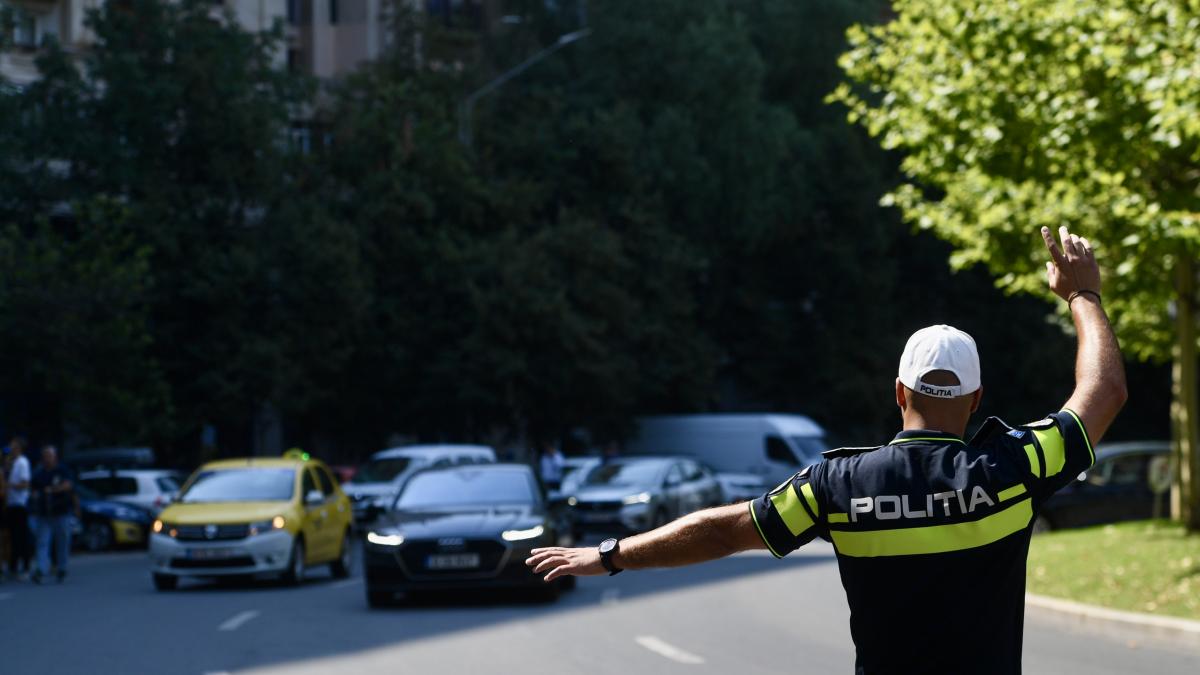 restrictii de trafic in bucuresti joi si duminica pentru meciurile romaniei rutele ocolitoare recomandate