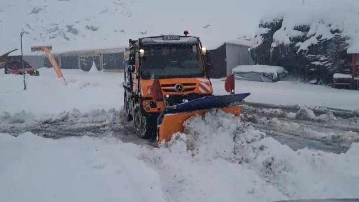 transfagarasan a fost inchis cnair anunta ninsori abundente viscol si strat de zapada pe dn7c ce sectoare de drum sunt afectate