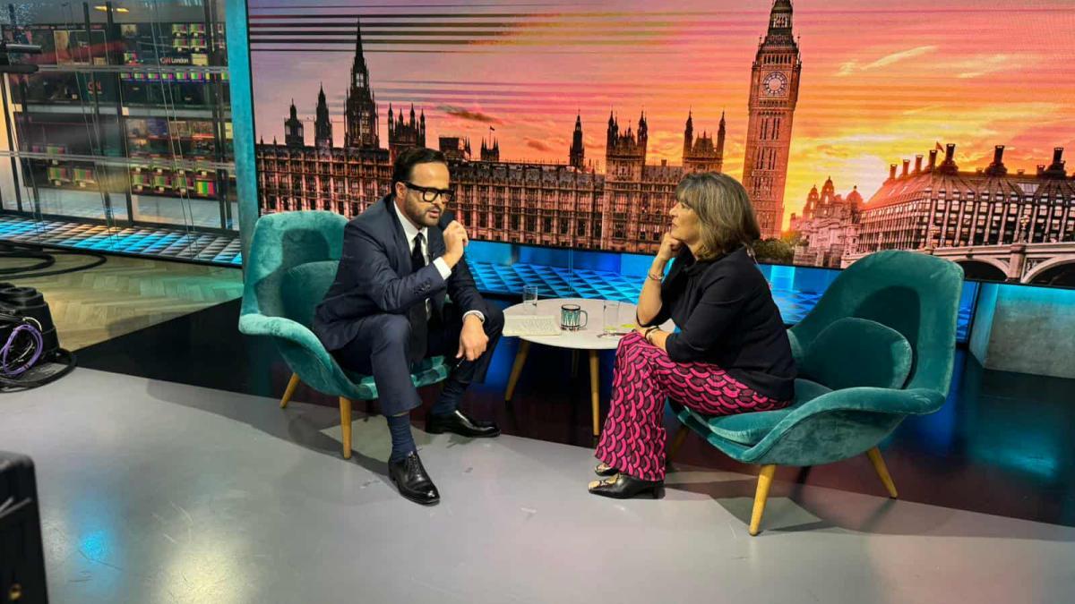 legendara christiane amanpour si a inceput cariera de reporter la revolutia din 89 am o mare afectiune pentru romania si romani