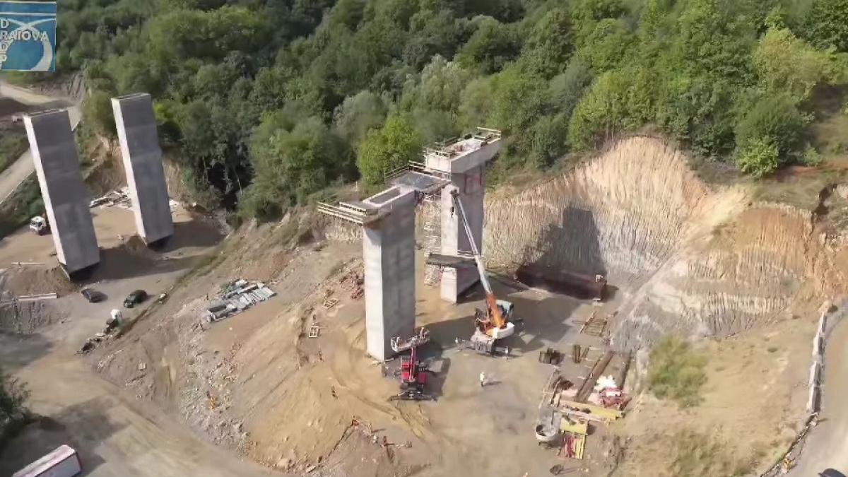 romania plateste anual 11 miliarde de euro pe dobanzi bolojan cu tot creditul luat anul asta am face 2 500 de km de autostrada