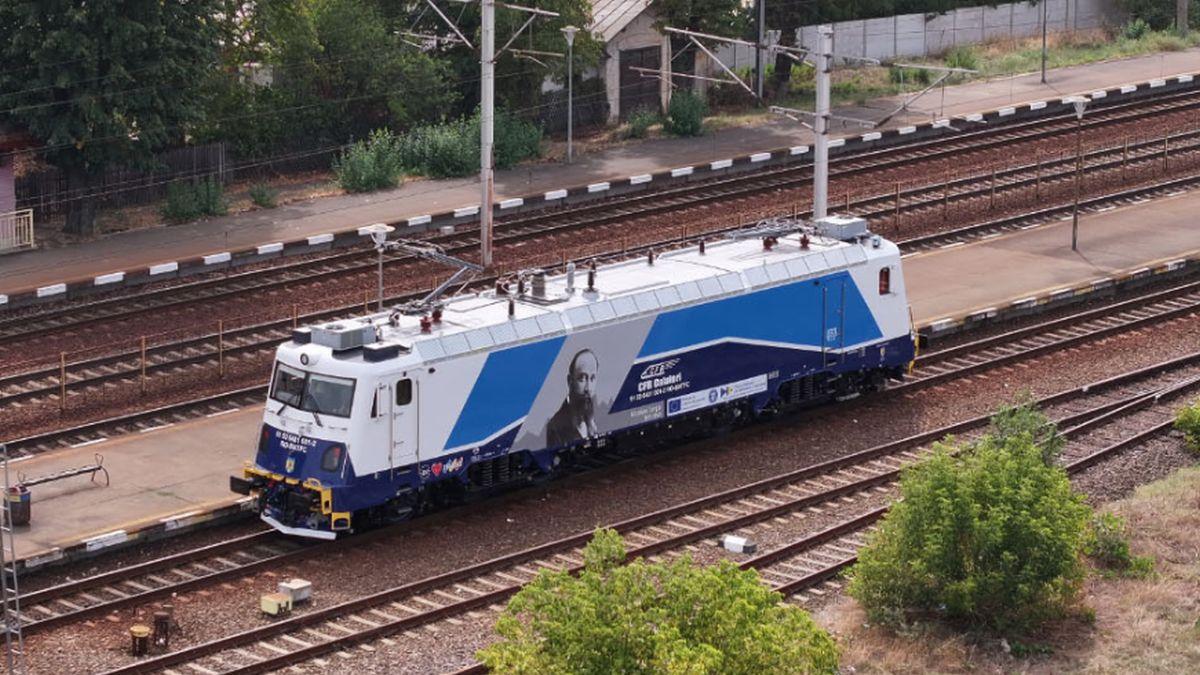 romania modernizeaza transportul feroviar locomotive care trimit curent in reteaua nationala