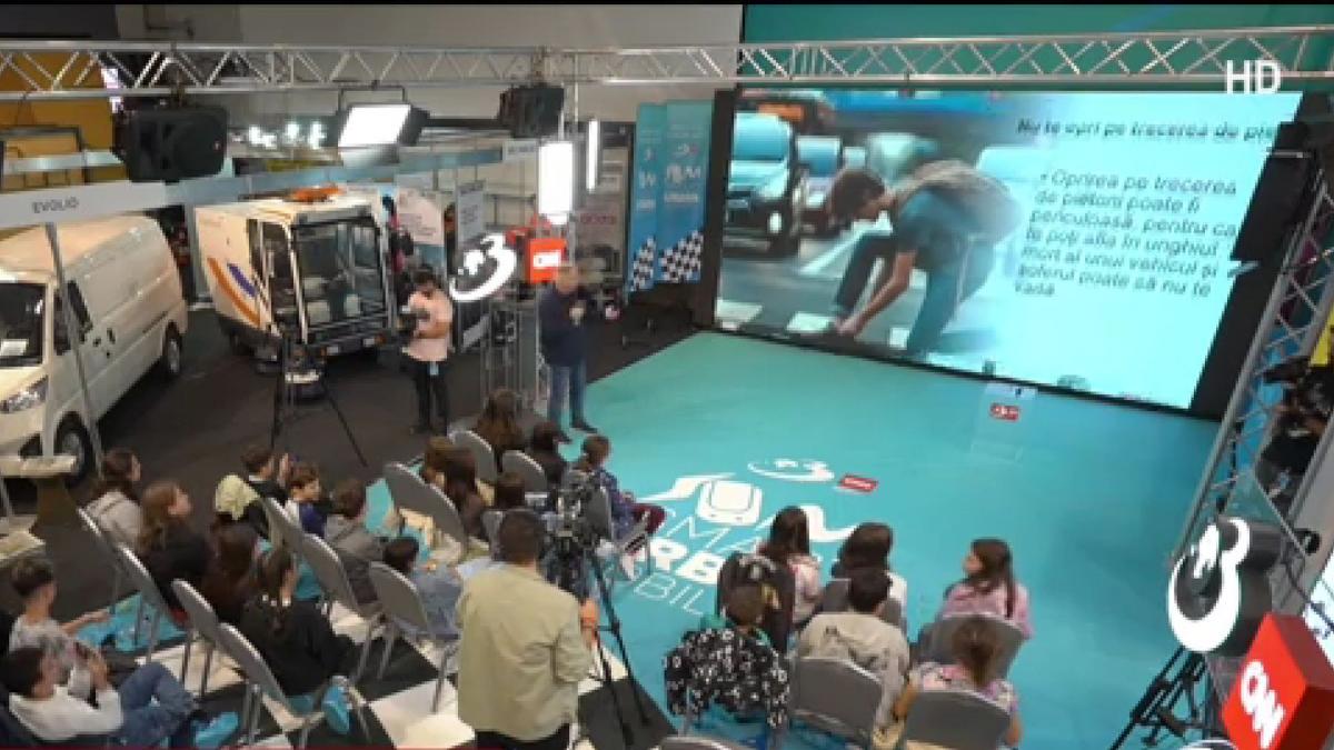 sute de copii au invatat cat conteaza educatia in evitarea unui accident la smart urban mobility
