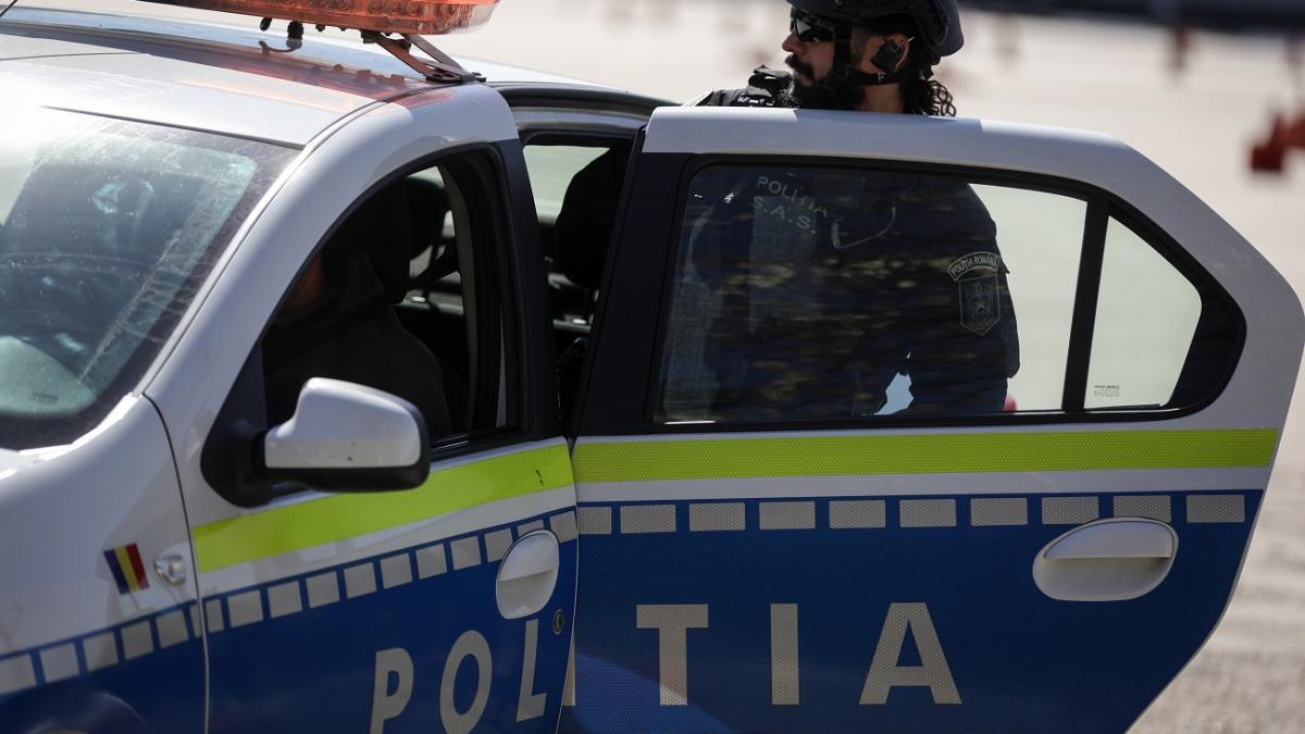 un politist din teleorman este cercetat intern de ipj aflat in timpul liber el a provocat un scandal si a ajuns la spital