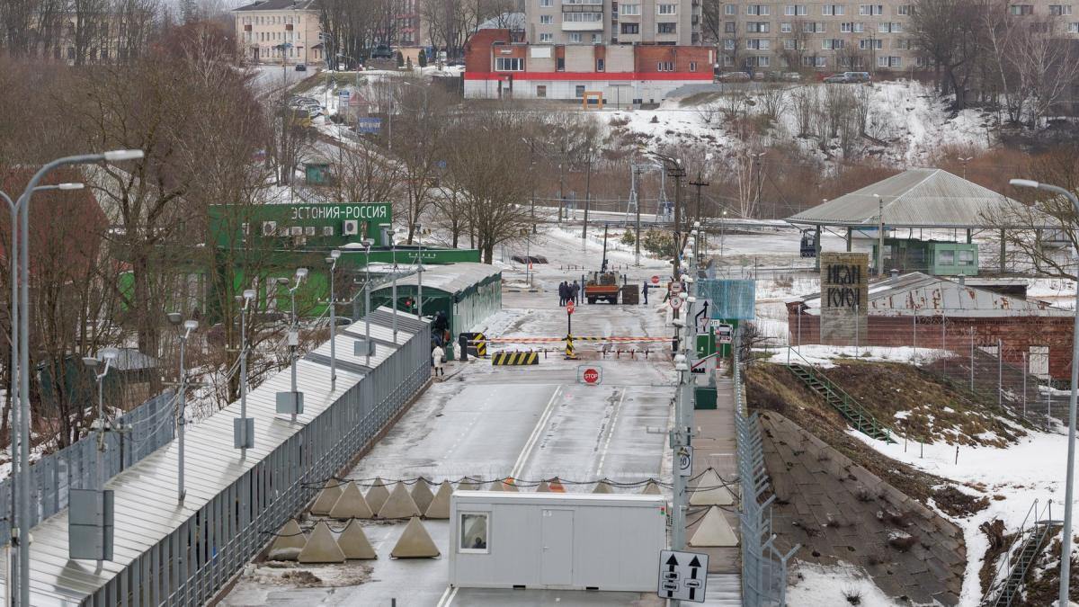 reportaj viata in orasul din europa in care rusii sunt aparati de scutul nato dar cred propaganda de la moscova